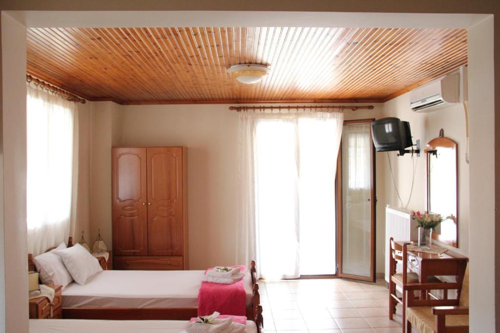 Ferienwohnung Stis Kyra - Vasilikis Ioannina Zimmer foto